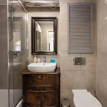 Nowy Swiat Modern Vintage Appartement Varsovie